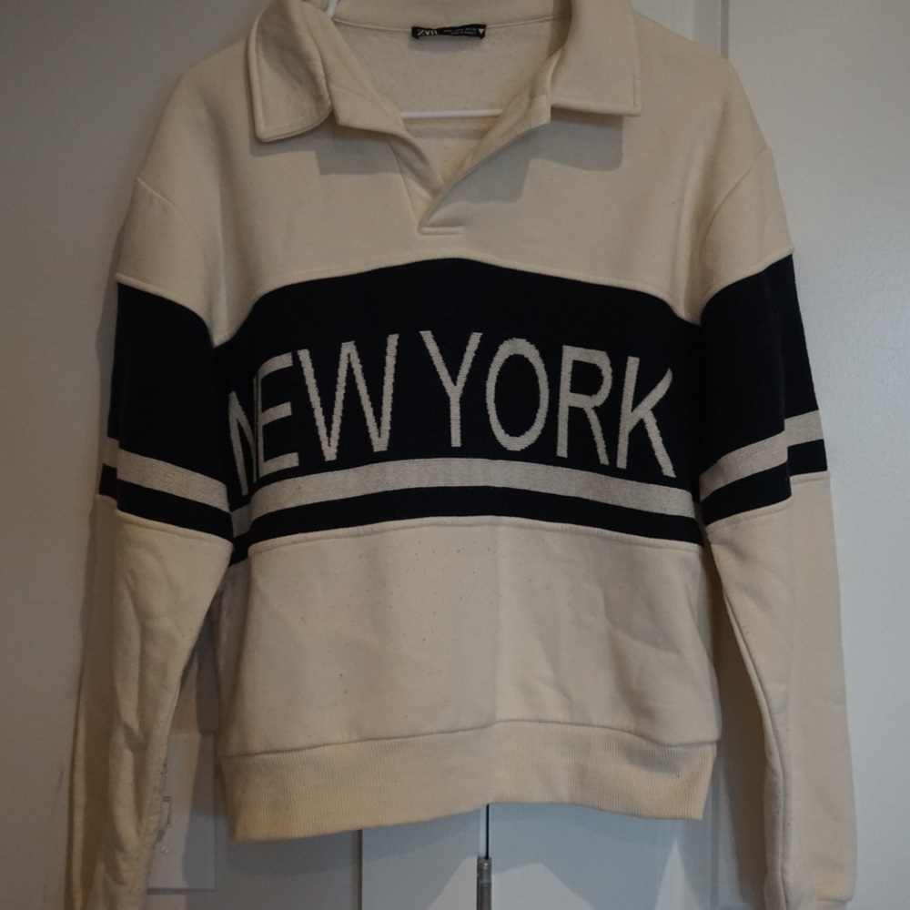 Zara New York pullover